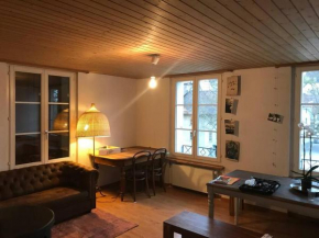 Simple flat 72 m2 in the centre of Burgdorf with private parking